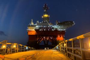 ALP-Guard-towage-SSDR-West-Mira-Seadrill-Korea-Norway-2-deck.jpg